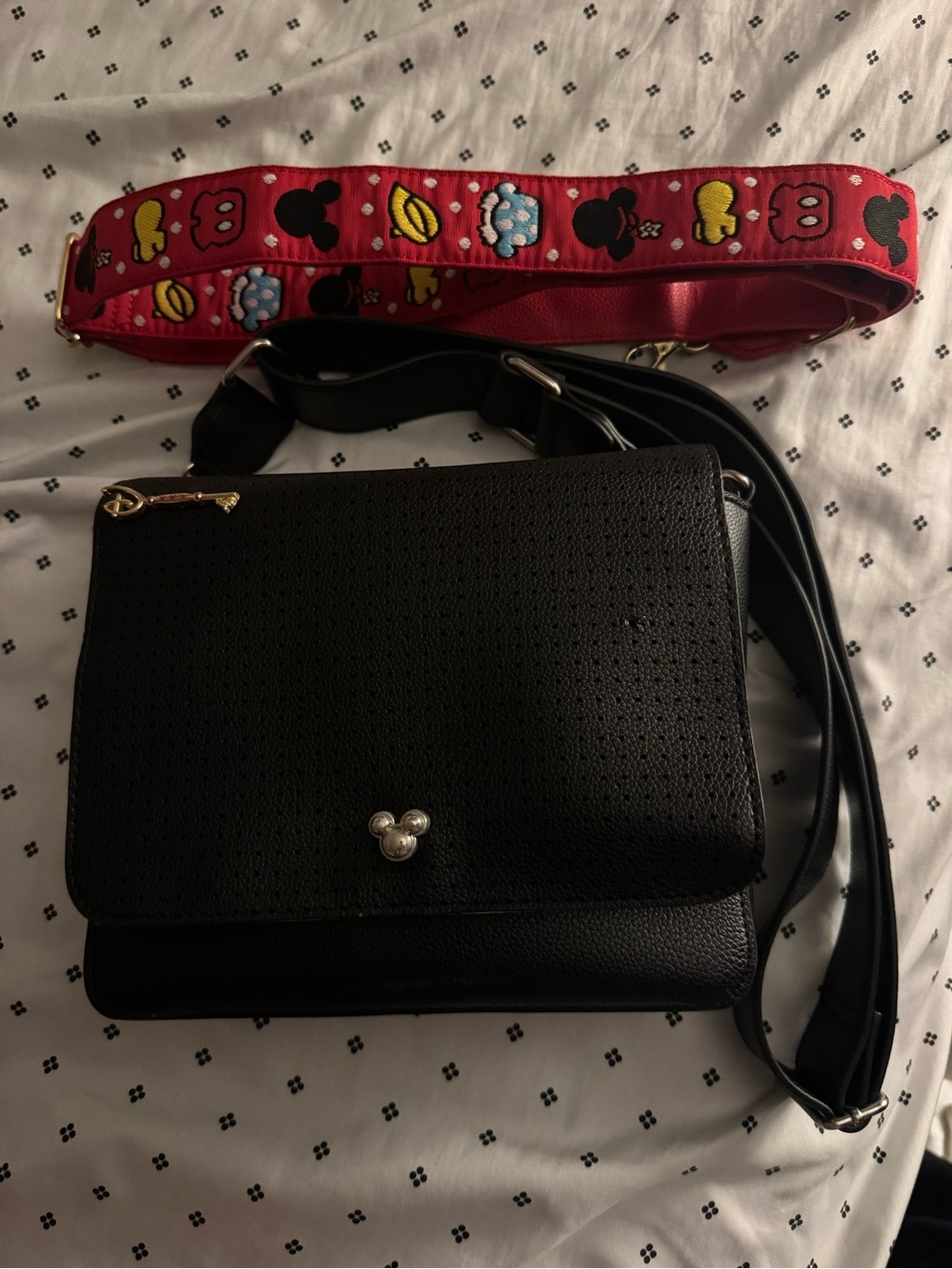 Original Disney store pin bag